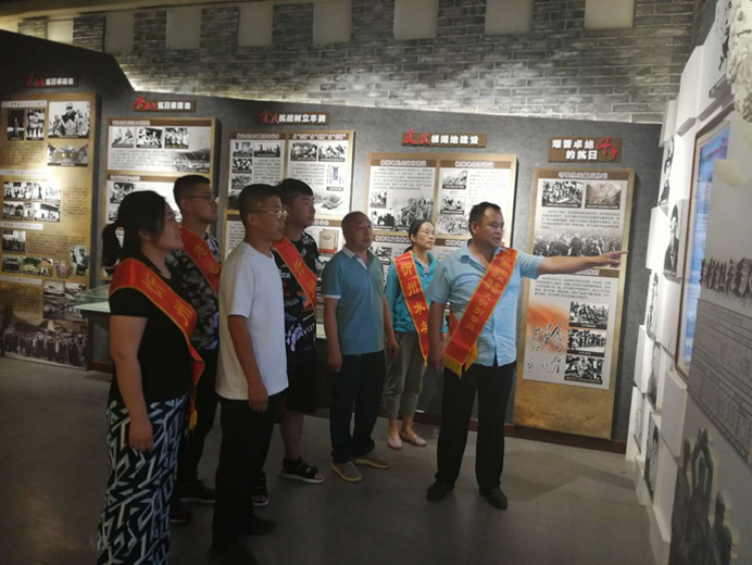 692烈士陵園活動1.jpg 692烈士陵園活動1.jpg